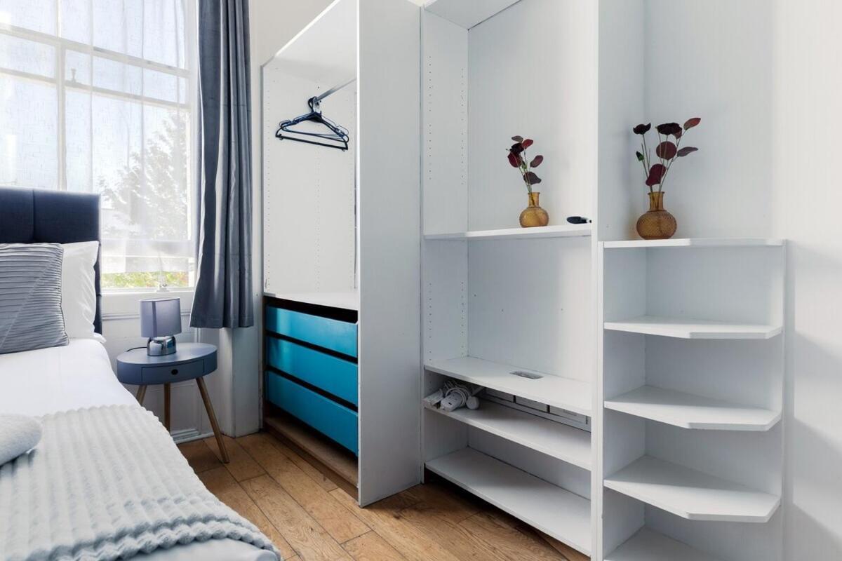 Portobello Road Artistic Studios 'Budget' ลอนดอน ห้อง รูปภาพ