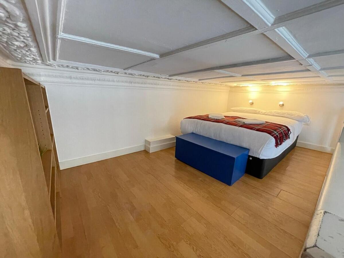 Portobello Road Artistic Studios 'Budget' ลอนดอน ห้อง รูปภาพ